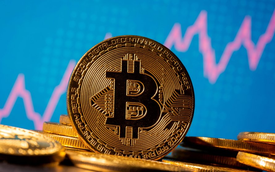 Thousands Bitcoins “Woke Up” After November All-Time High Level 